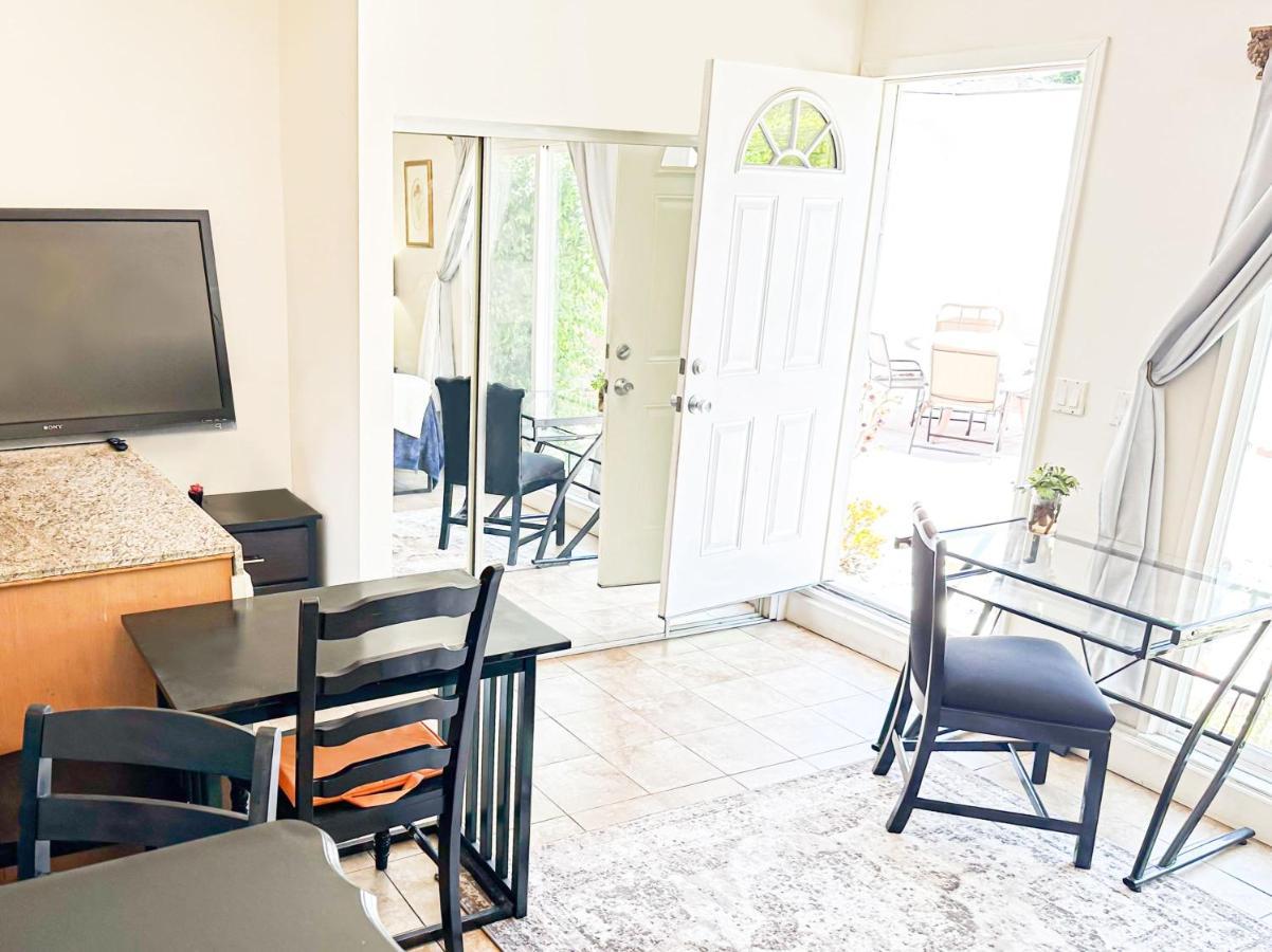 Cozy And Comfortable Studio - Hal2-Uc - Los Angeles — Photos 1